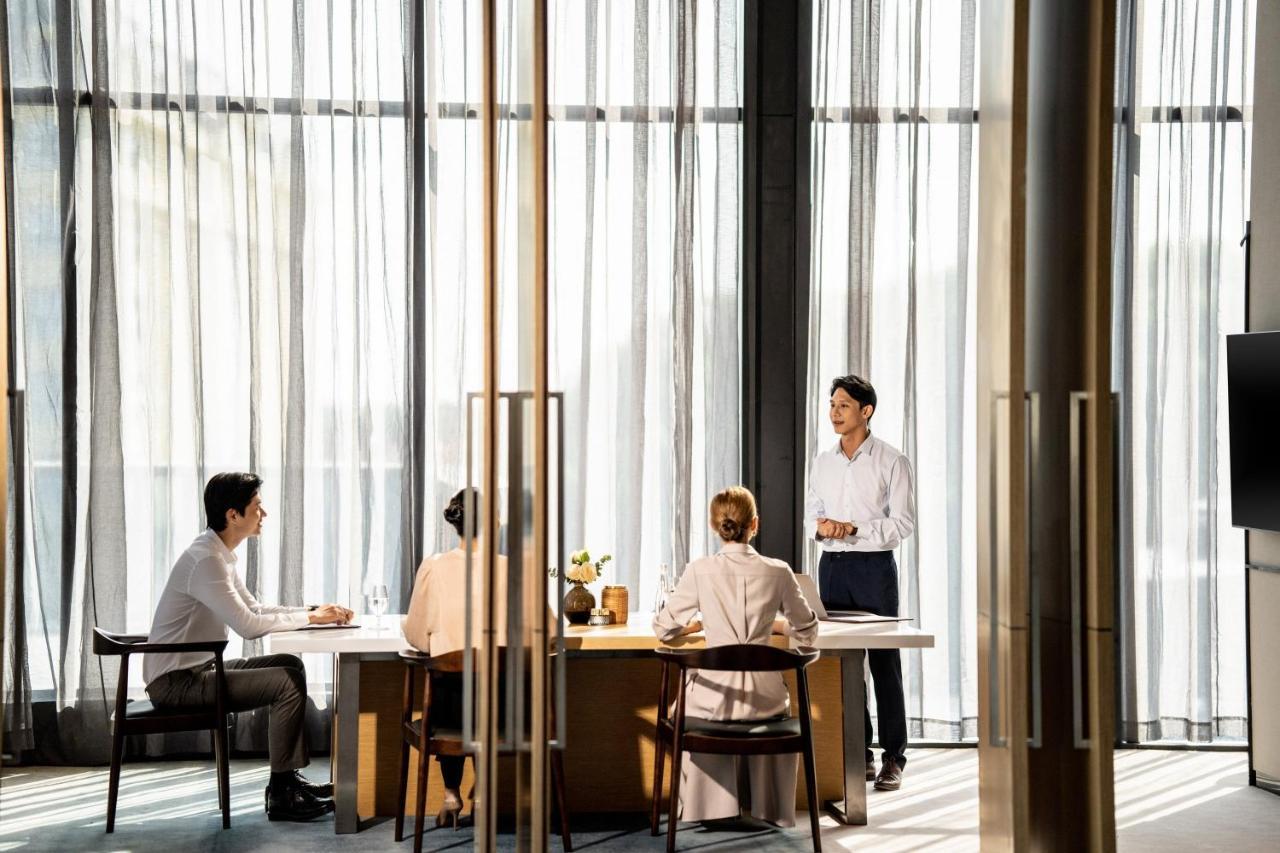 Crowne Plaza Vinh Yen City Centre By Ihg Zewnętrze zdjęcie