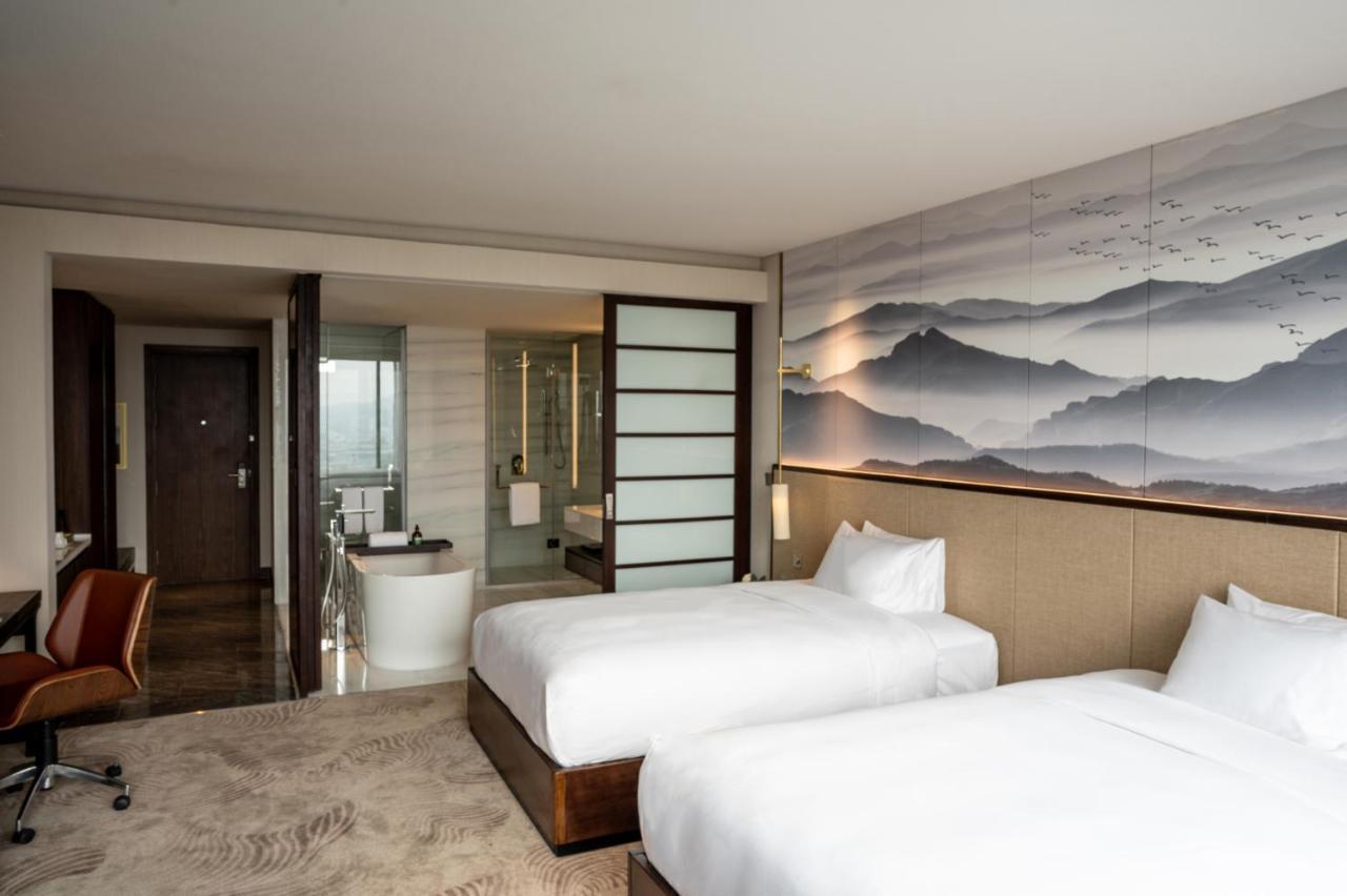 Crowne Plaza Vinh Yen City Centre By Ihg Zewnętrze zdjęcie